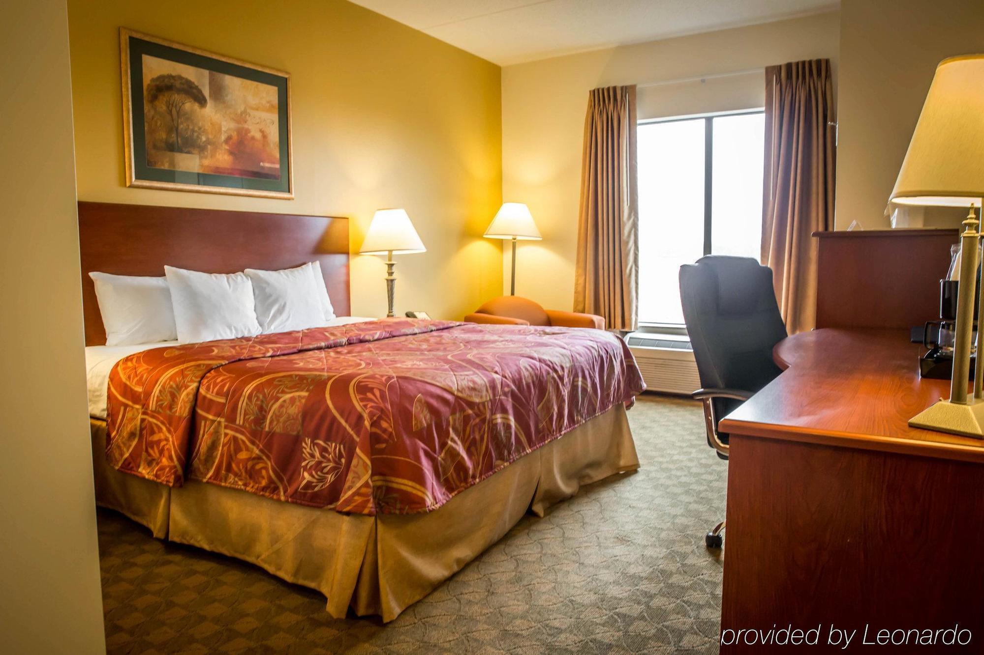 Holiday Inn Express & Suites Clear Spring By Ihg Экстерьер фото